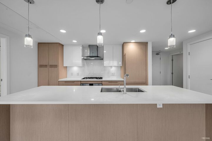 Property Photo: 5077 Cambie Street 303 BC V5Z 0H7