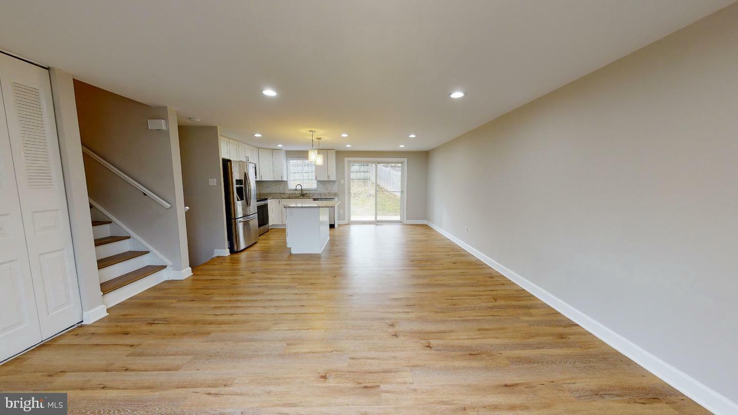 Property Photo:  8465 Yellow Leaf Court  VA 22153 
