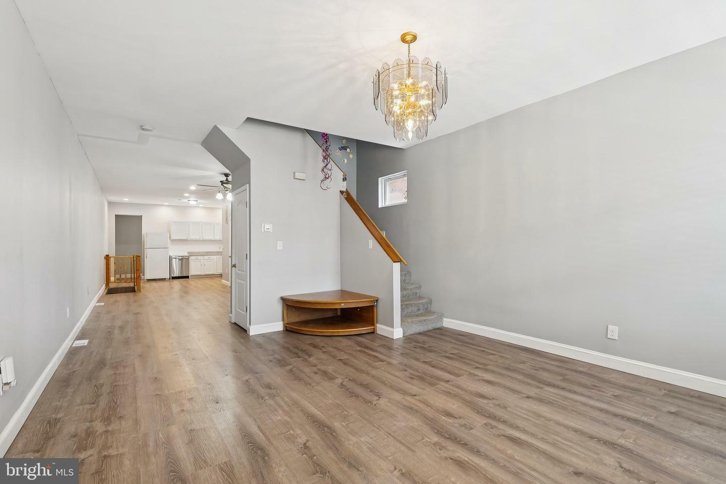Property Photo: 1609 N Hilton Street MD 21216