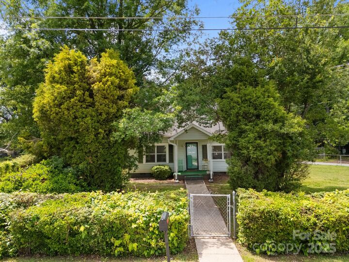 Property Photo:  304 Miller Avenue  NC 28144