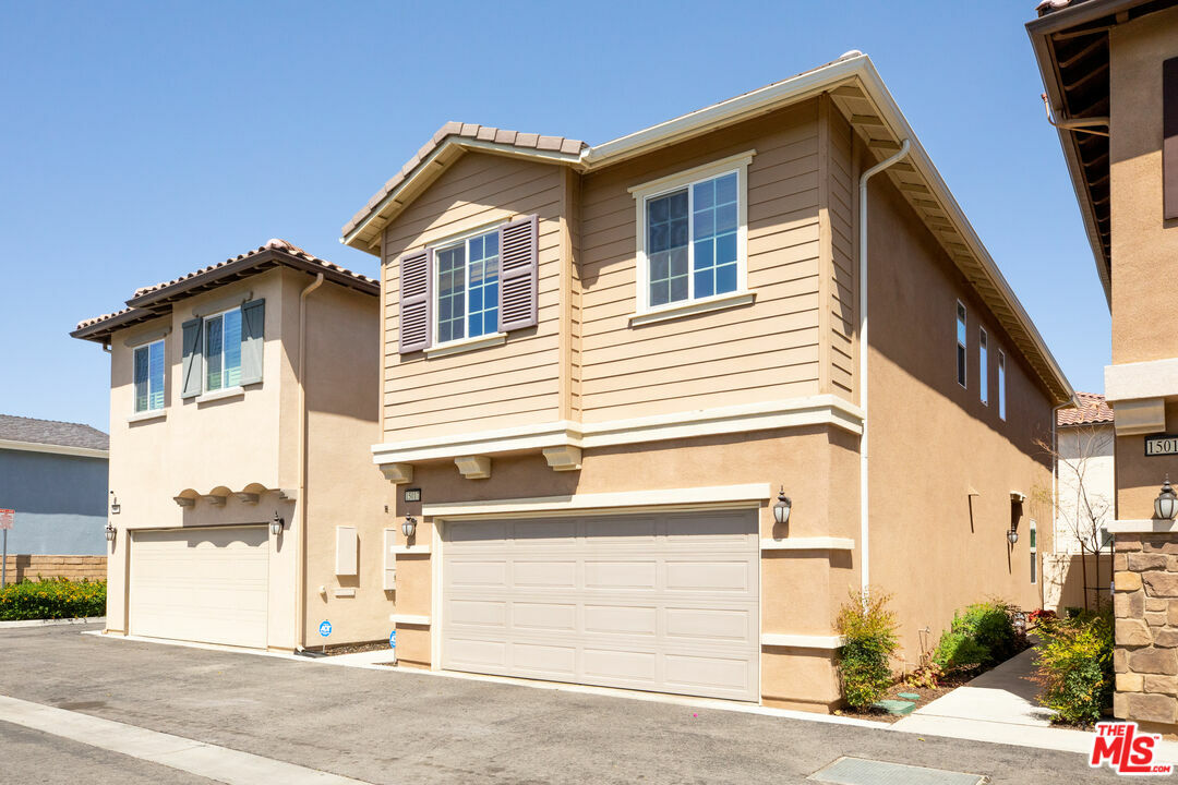 Property Photo: 15017 Emma Dr CA 91343