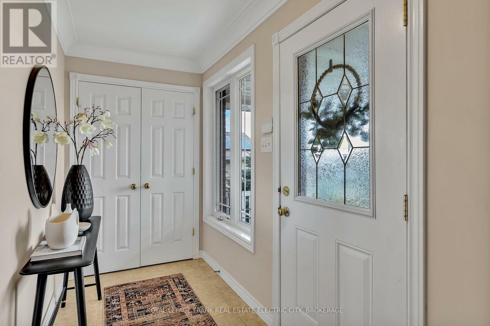 Property Photo: 1232 Scollard Drive ON K9H 0A8