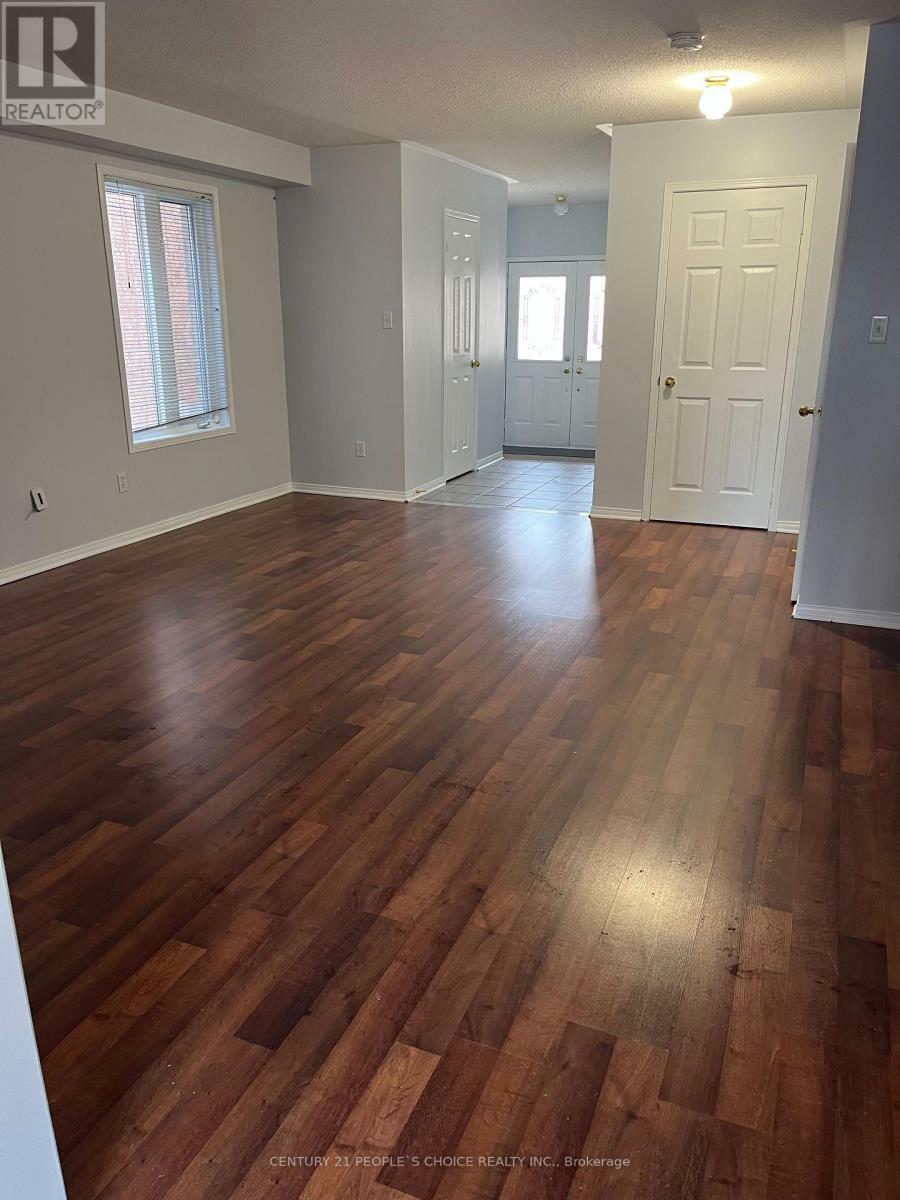Property Photo: 3532 Southwick Street ON L5M 7L6