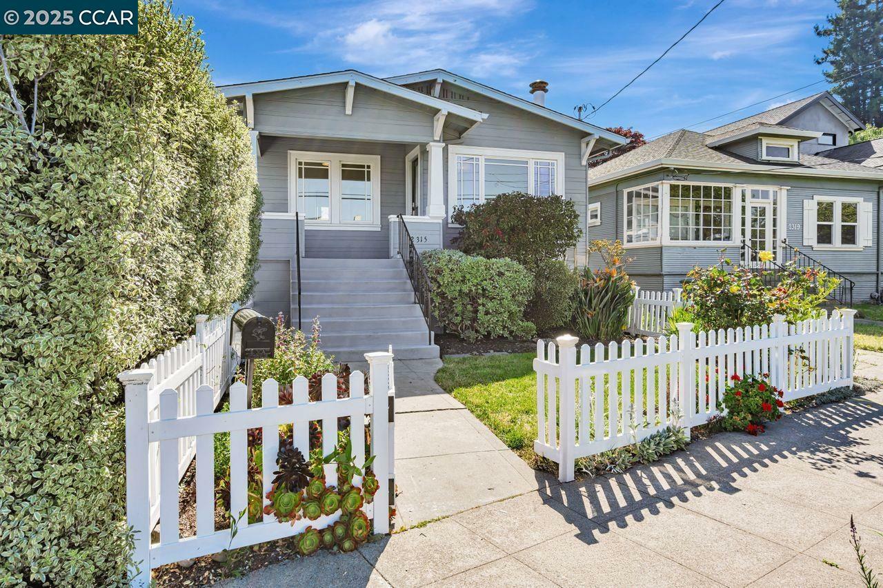 Property Photo: 2315 Acton St CA 94702