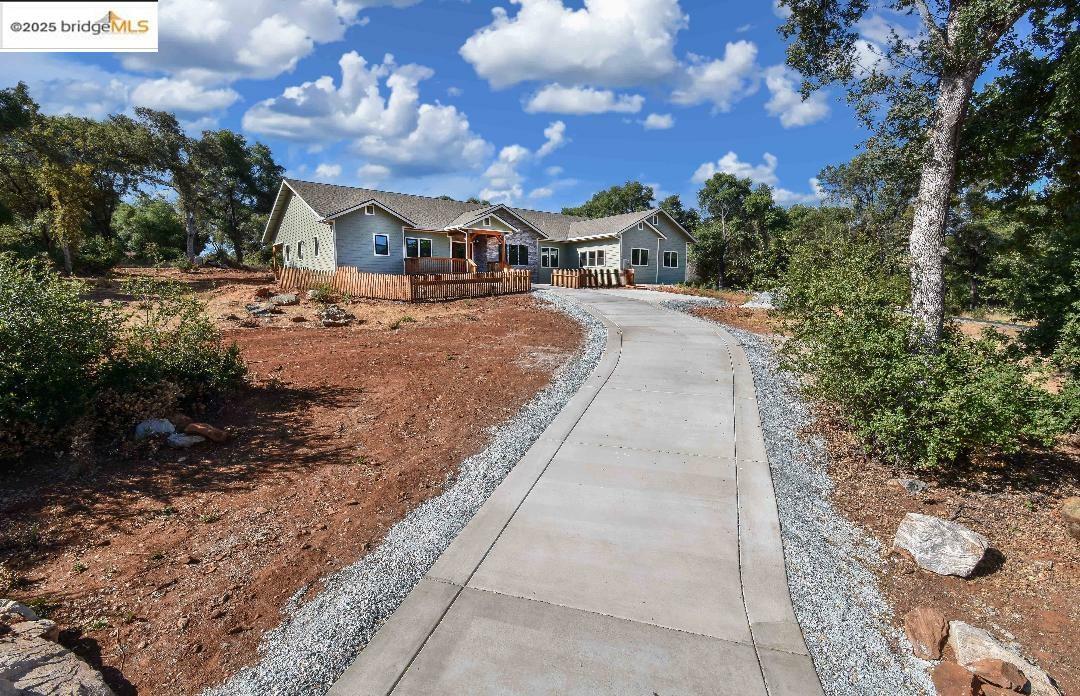 Property Photo: 11650 Hemphill Lane CA 95370