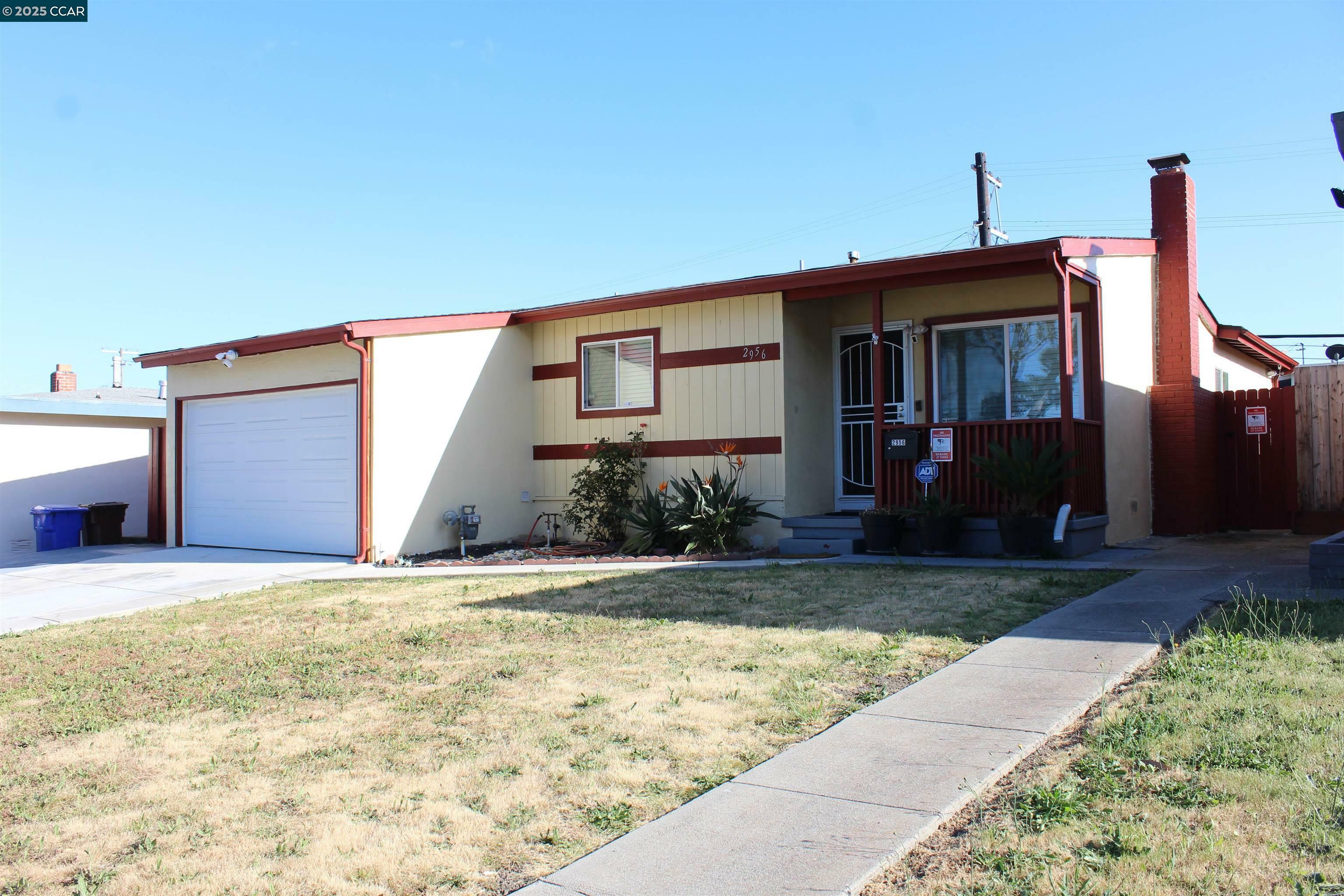 2956 McKenzie Dr  Richmond CA 94806 photo