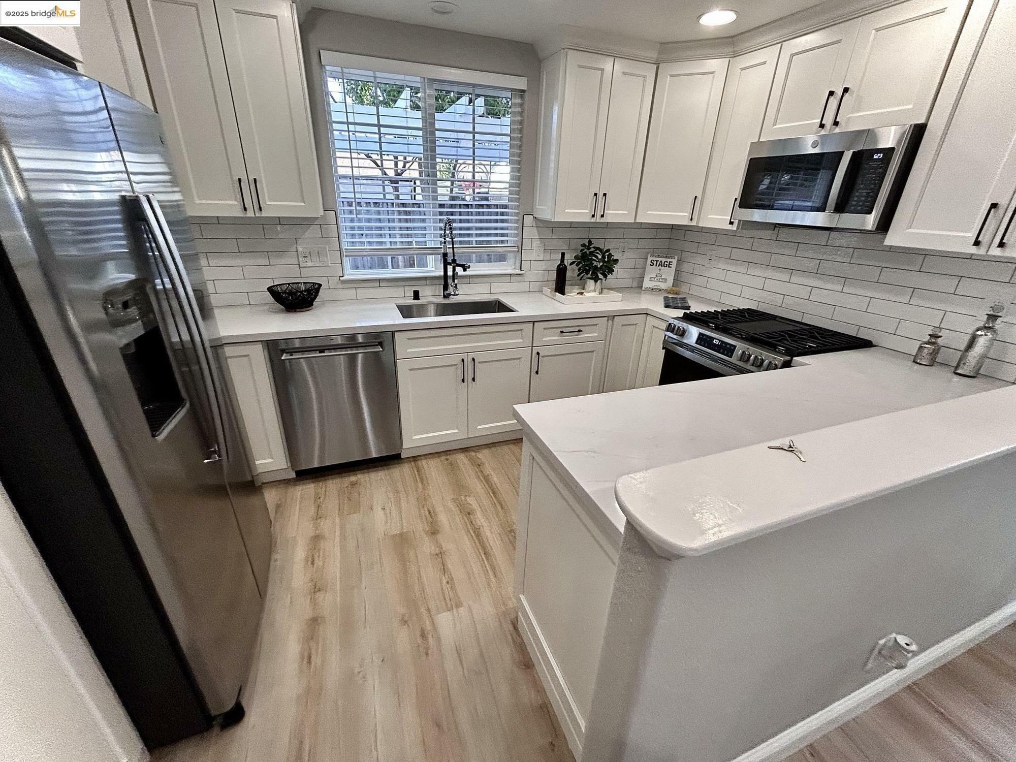 Property Photo: 1227 Dainty Ave CA 94513