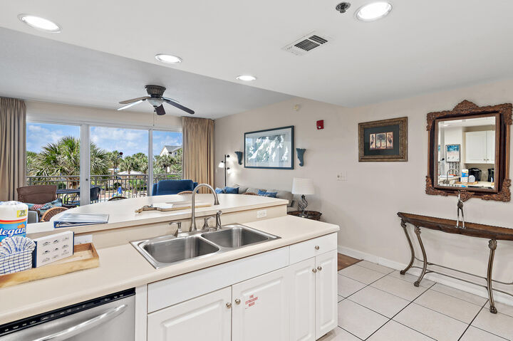 Property Photo: 1751 Scenic Hwy 98 Unit 212 FL 32541