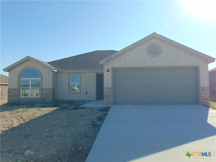 Property Photo: 3202 Salt Fork Drive TX 76549