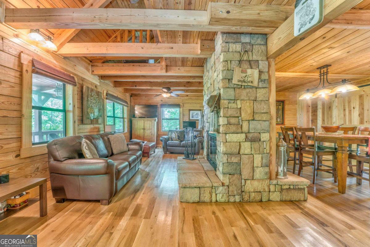 Property Photo: 440 Treat Mountain Road GA 30125