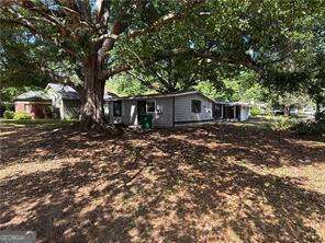Property Photo: 2135 Wells Drive SE GA 30080