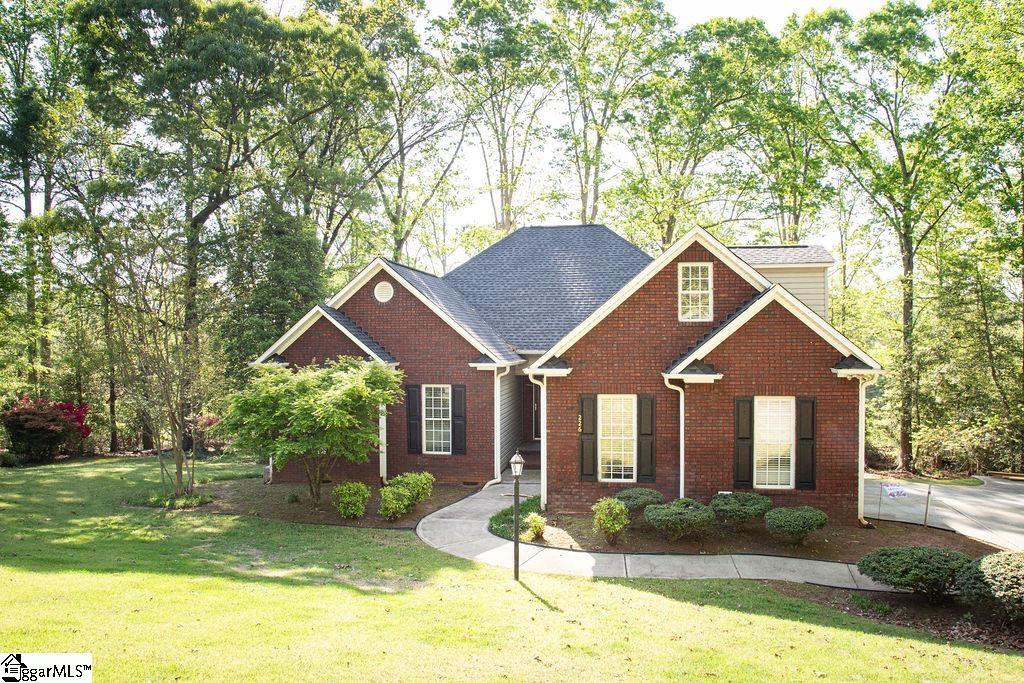 Property Photo:  226 Holly Drive  SC 29334 