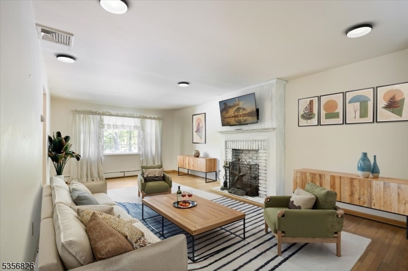 Property Photo: 29 Dogwood Trl NJ 07869