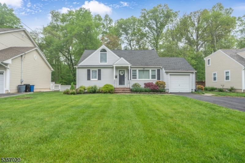 Property Photo: 173 Runnymede Pkwy NJ 07974