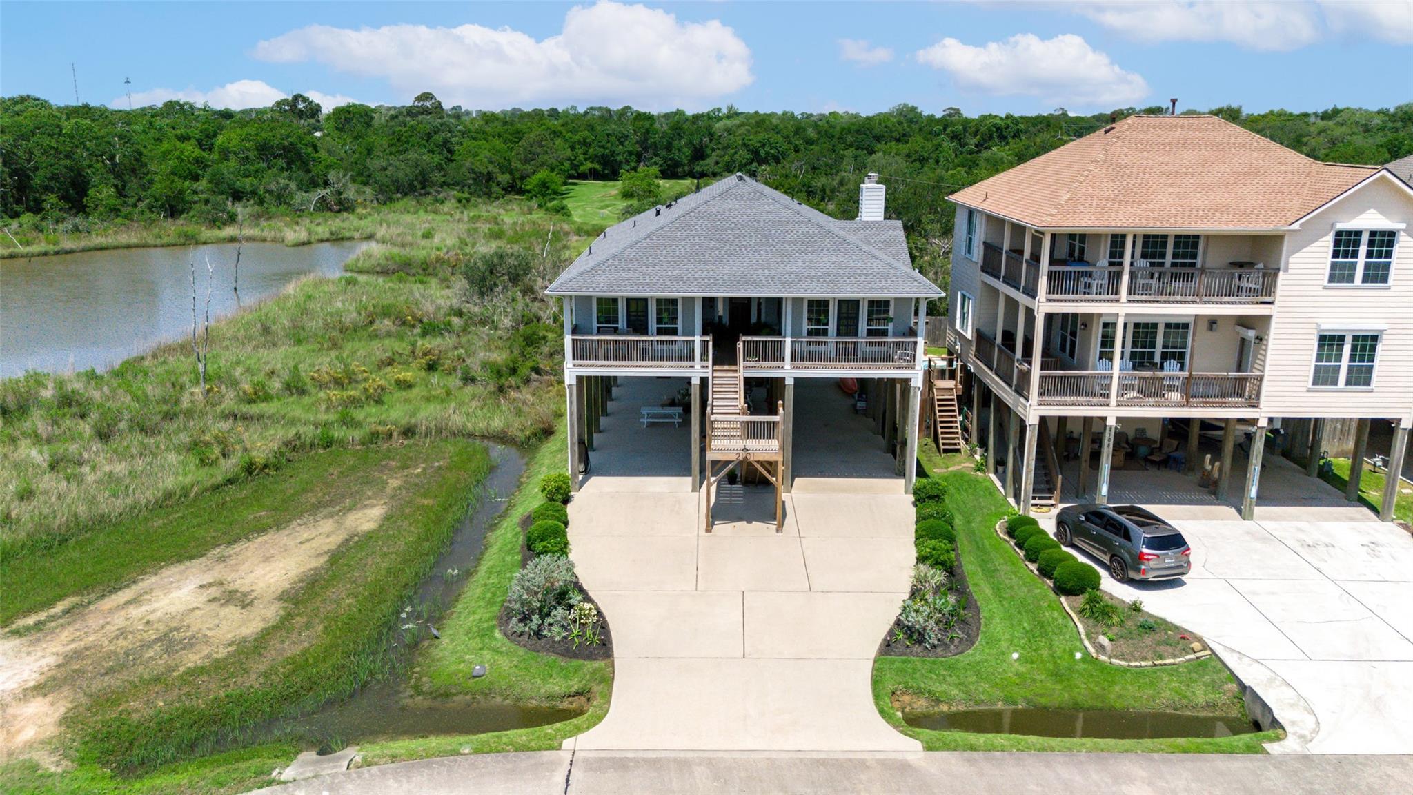 Property Photo: 2101 Menard Avenue TX 77586