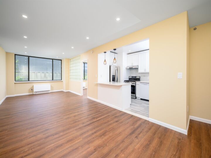 Property Photo:  45 River Dr South 406  NJ 07310