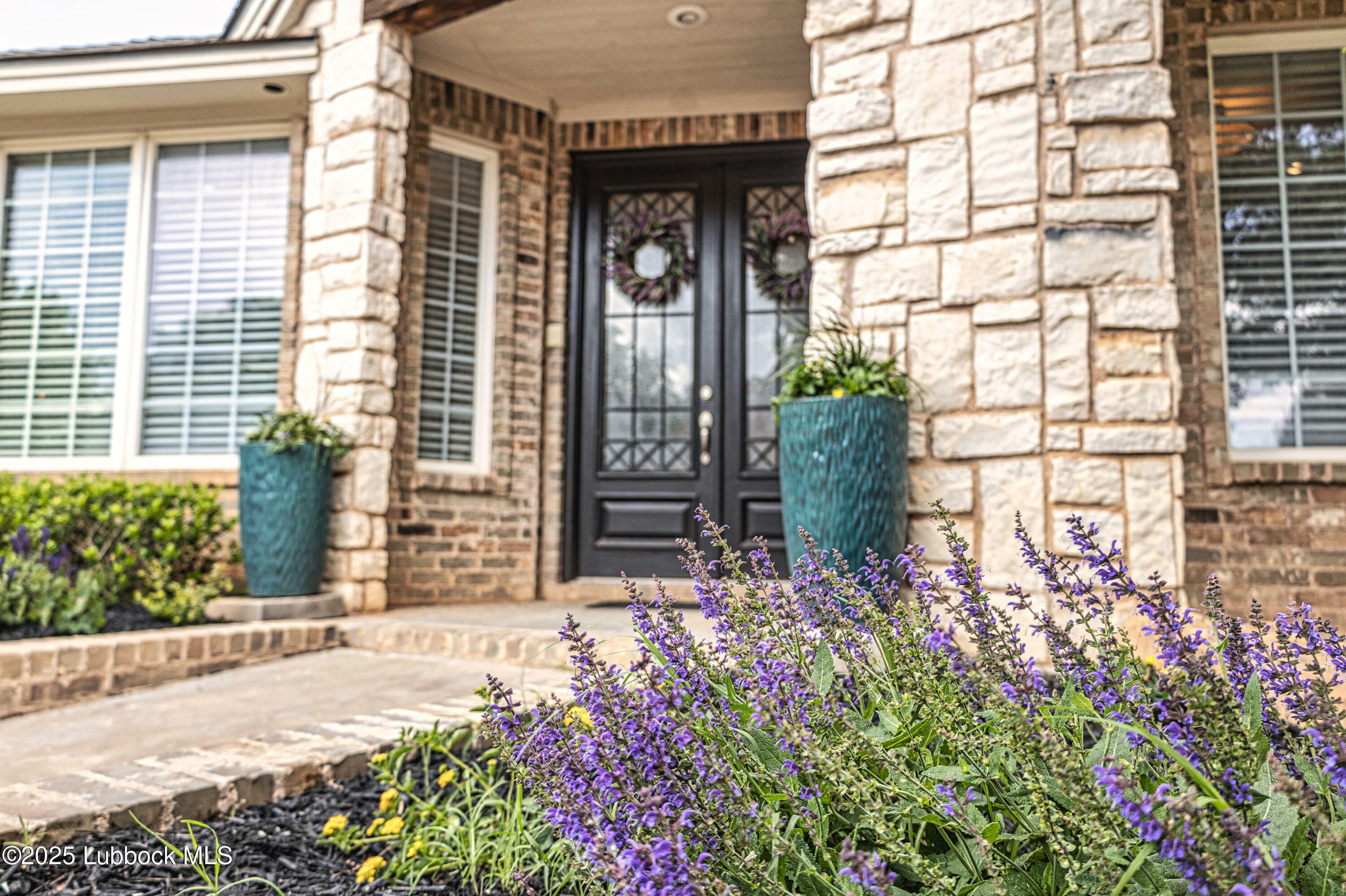 Property Photo: 1510 Lancelot Avenue TX 79382