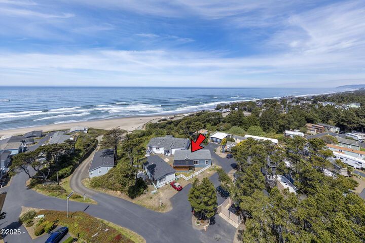 Property Photo: 4875 N Hwy 101 30 OR 97341