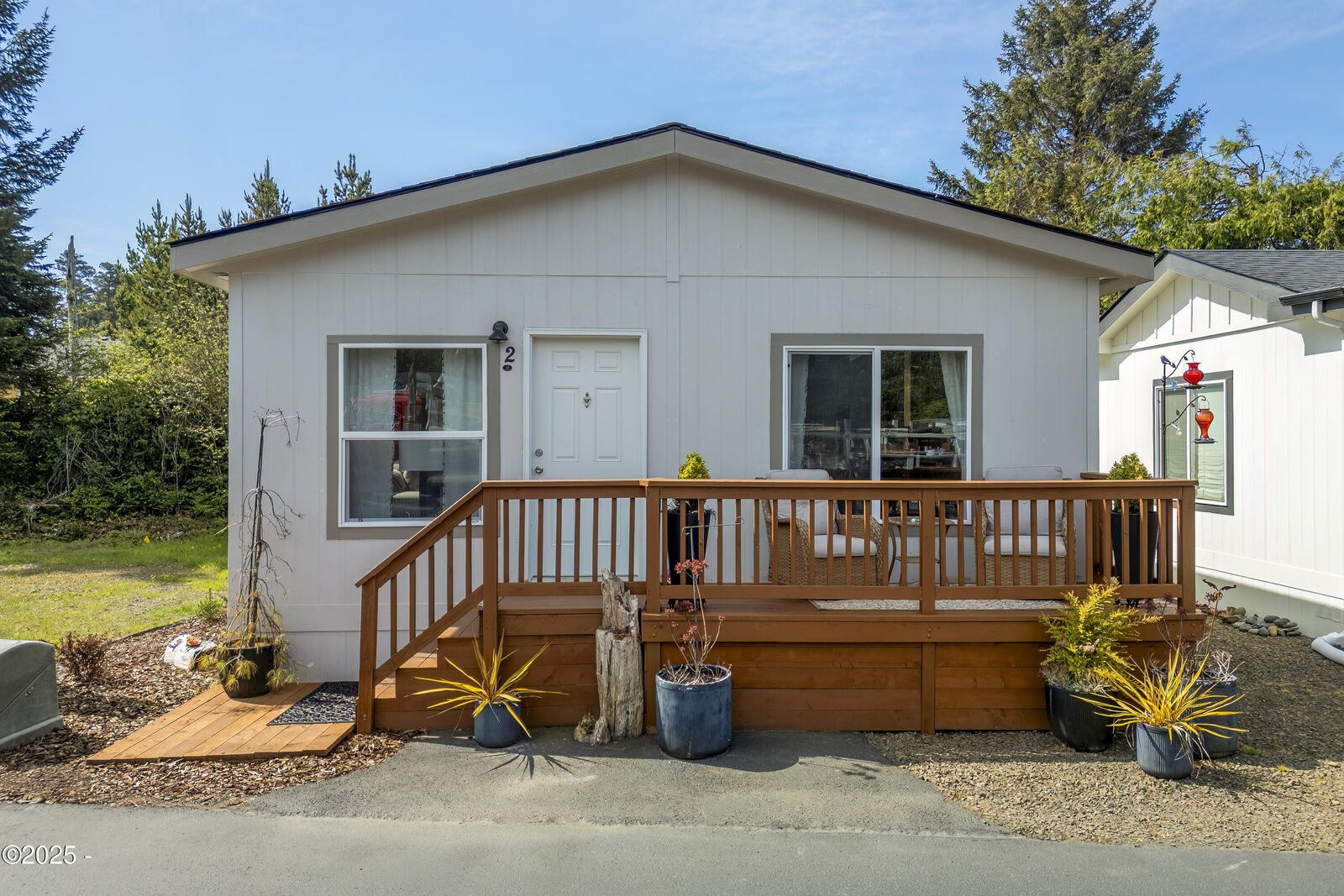 Property Photo:  4875 N Hwy 101 2  OR 97341 