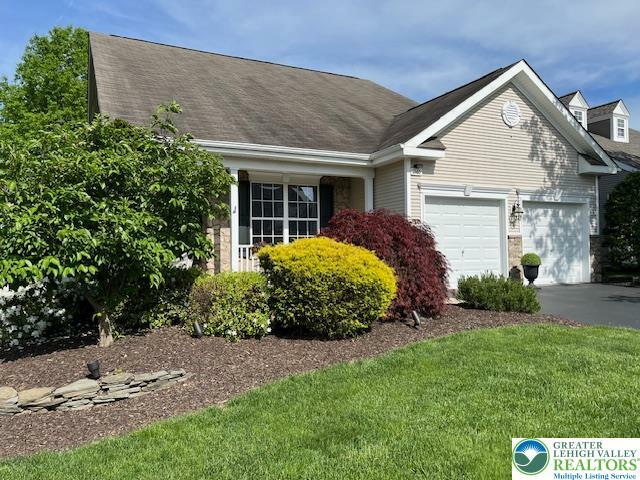 2165 Four Seasons Boulevard  Lower Macungie Twp PA 18062 photo