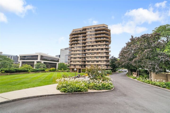 Property Photo: 25 Rockledge Avenue 501 NY 10601