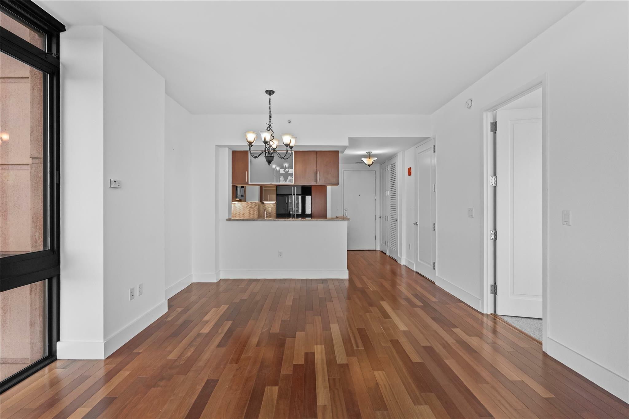 Property Photo: 175 Huguenot Street 1808 NY 10801