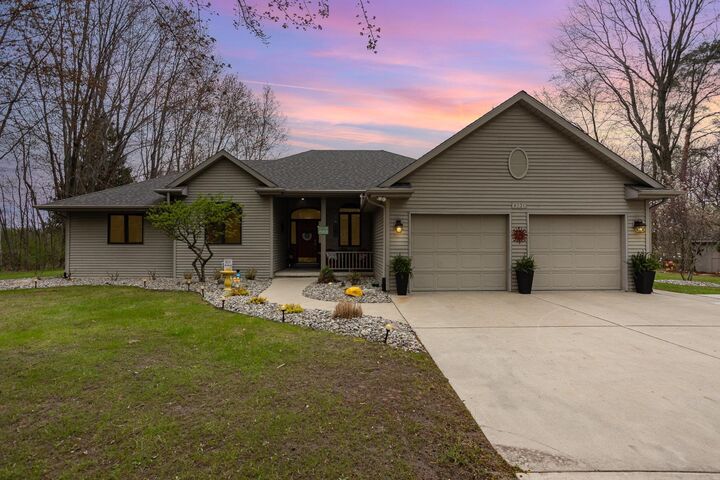 4031 Flajole  Midland MI 48642 photo