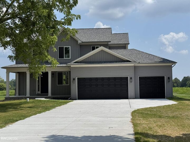 72160 Van Dyke Avenue  Romeo MI 48065 photo