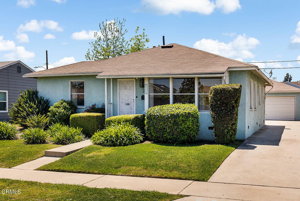 Property Photo: 2327 Roscommon Avenue CA 91754