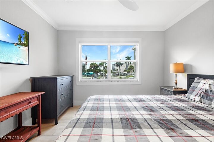 Property Photo: 5 Bluebill Avenue 209 FL 34108