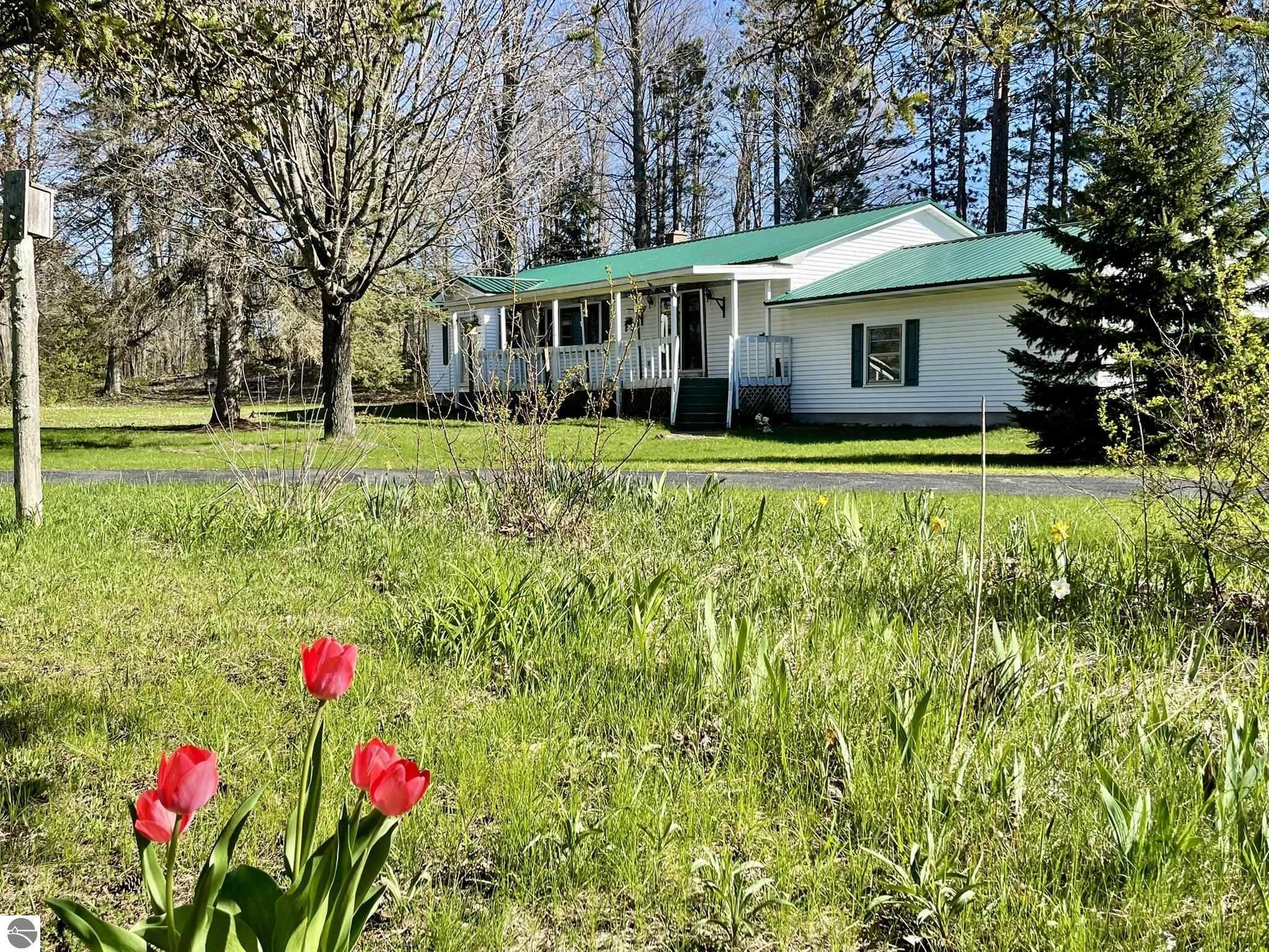 Property Photo:  16097 Cadillac Highway  MI 49683 