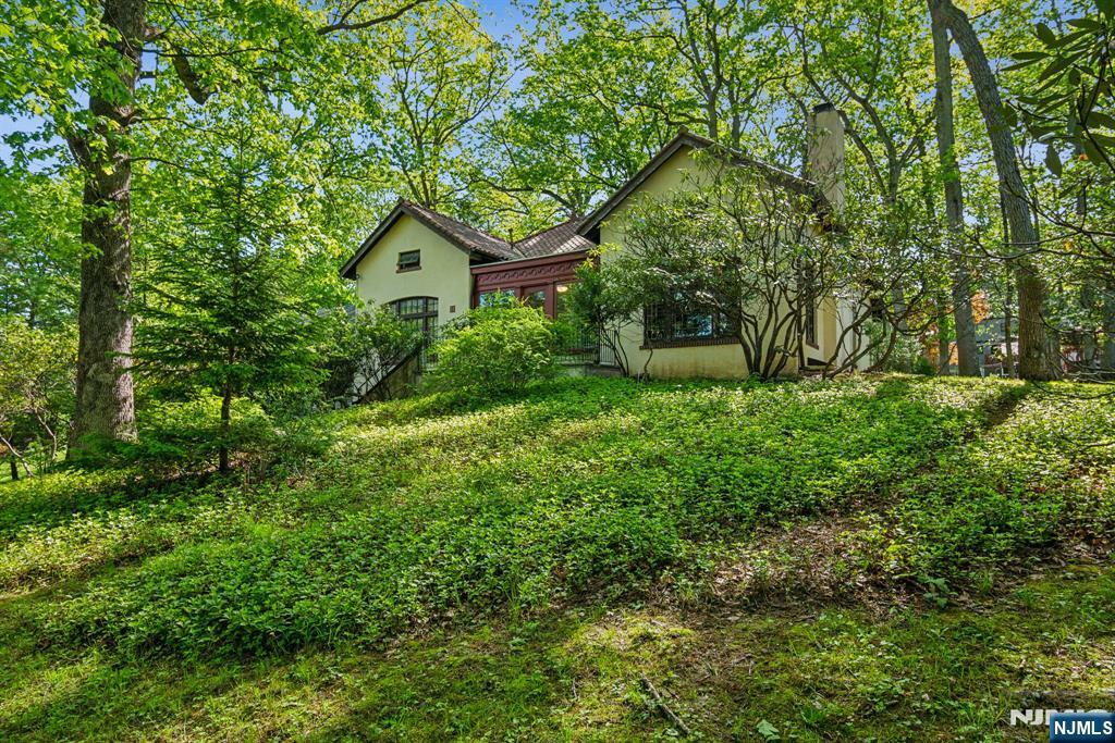 Property Photo: 9 Upland Way NJ 07044