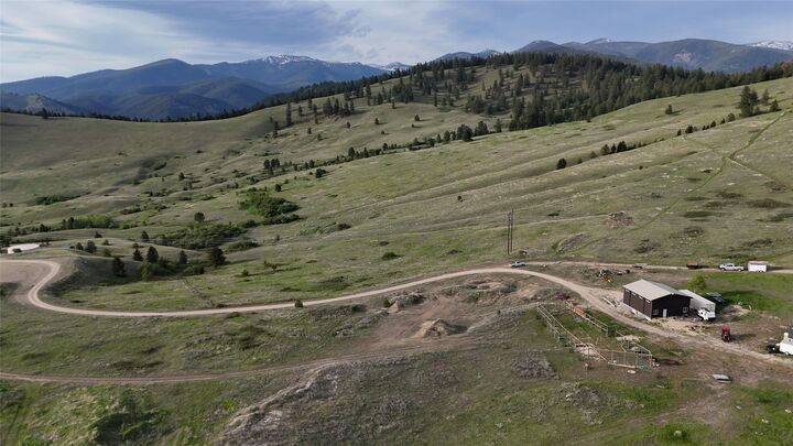 Property Photo: 4815 Gleneagle Way MT 59808