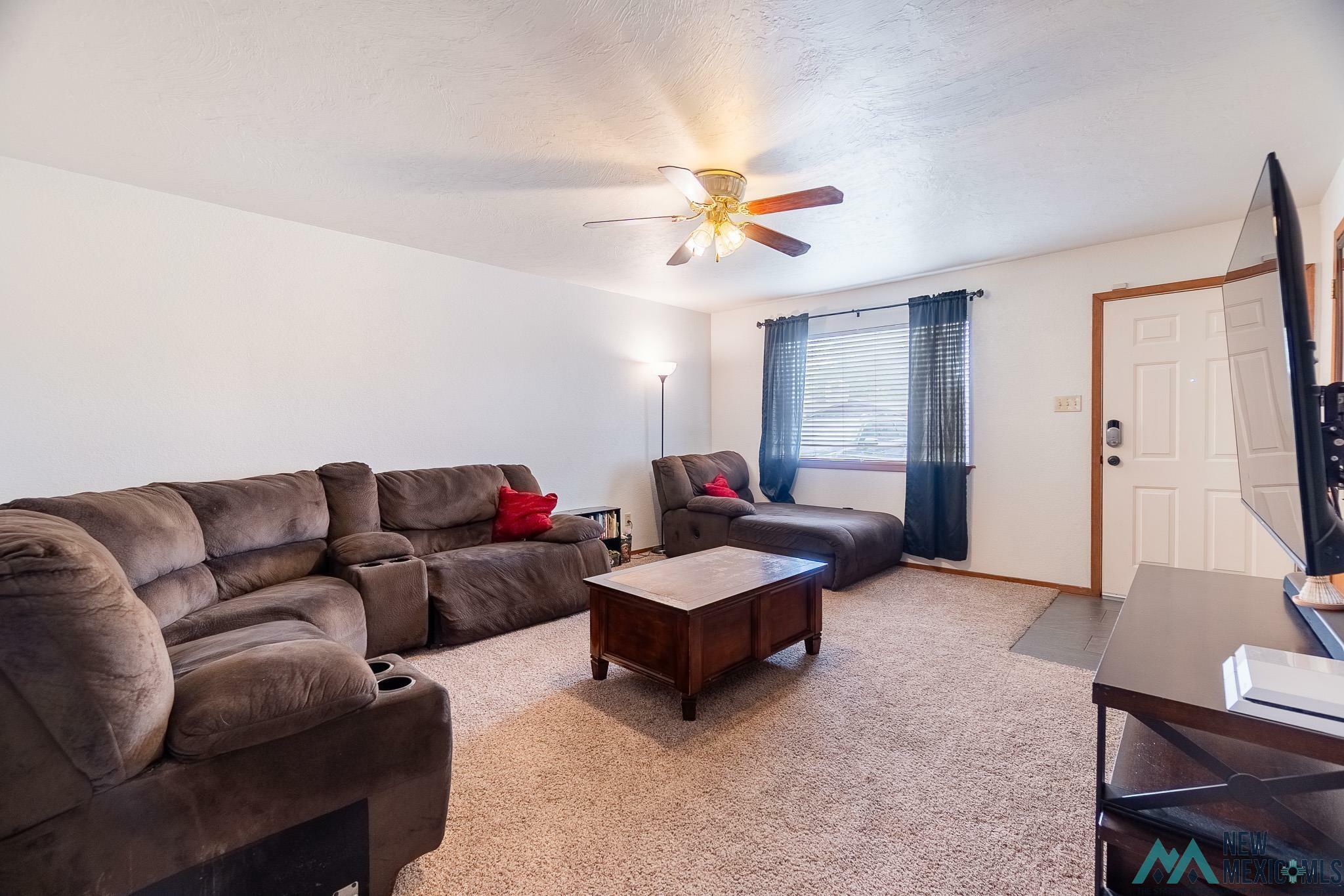 Property Photo: 524 Tucker Avenue NM 88101