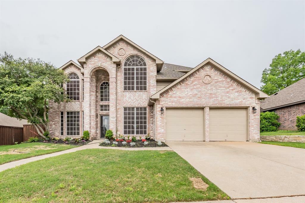 Property Photo: 708 Carmel Drive TX 76248