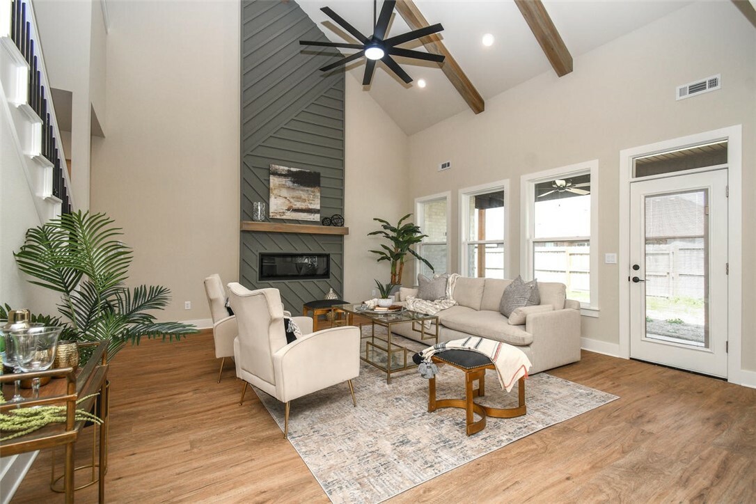 Property Photo: 940 Moksha Street AR 72719