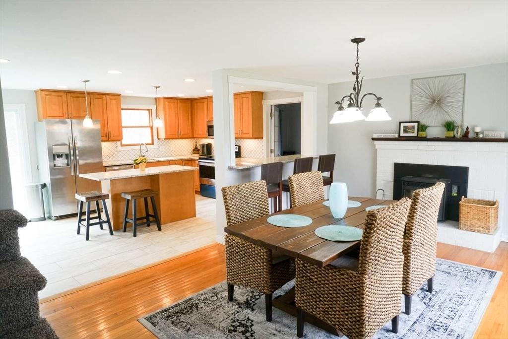 Property Photo: 6 Sunrise MA 01501