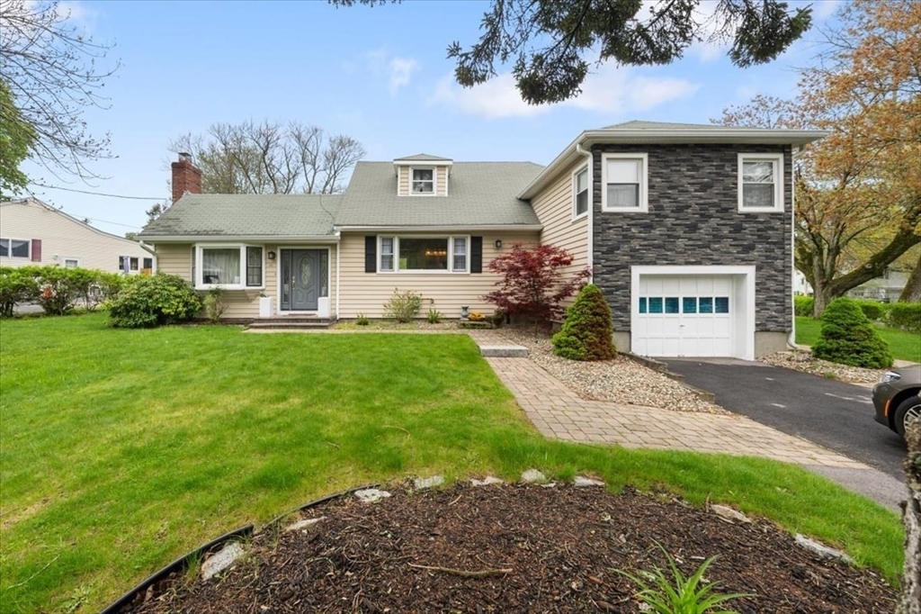 16 Vista Drive  Danvers MA 01923 photo