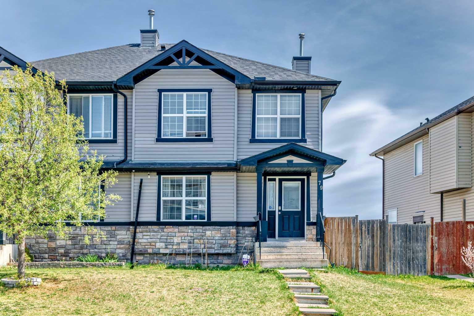 Property Photo:  79 Saddlebrook Common NE  AB T3J 0J6 