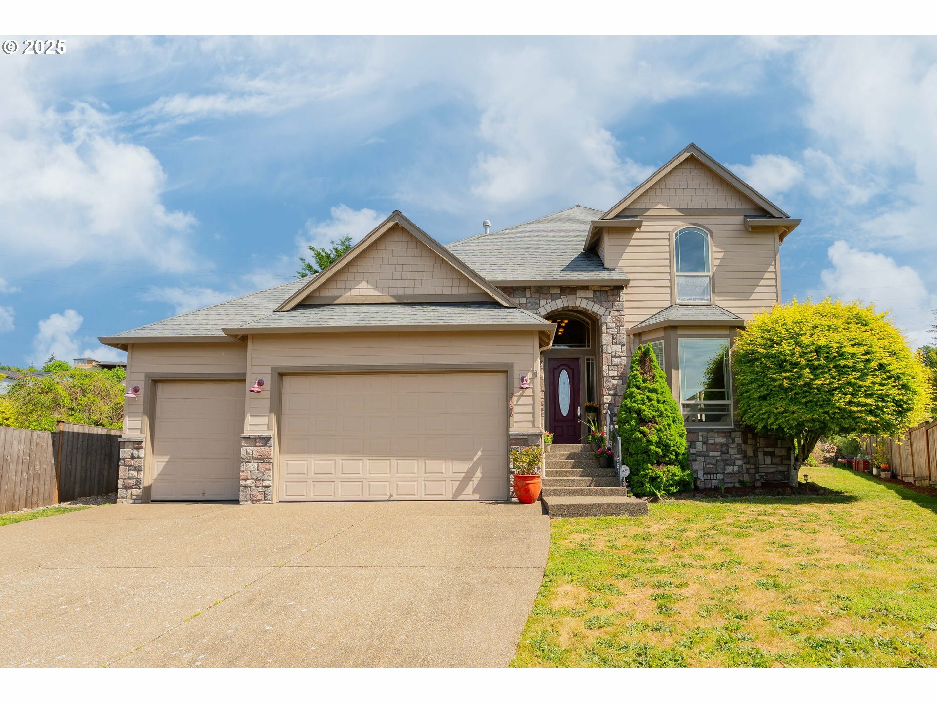 Property Photo: 2396 36th St WA 98671