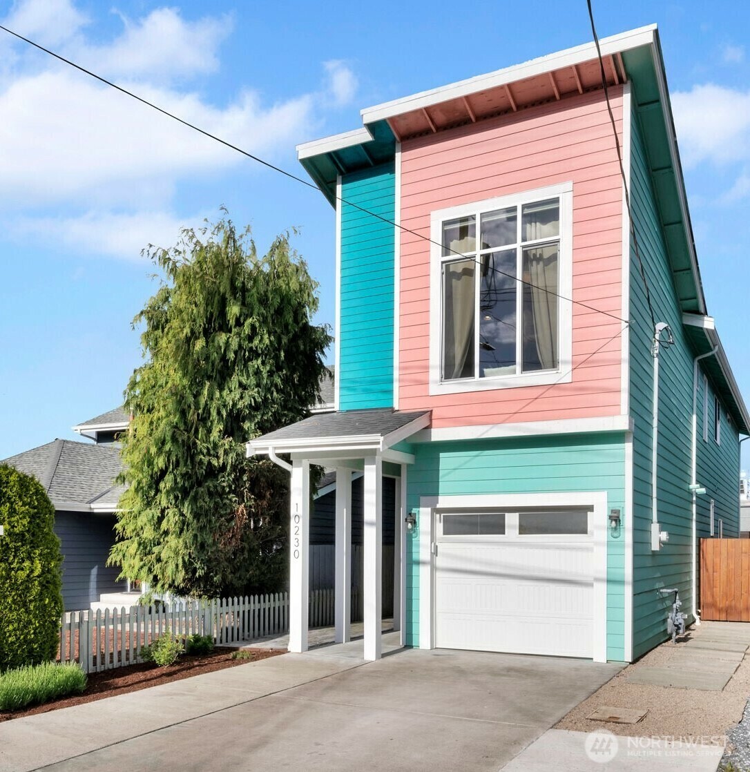 Property Photo: 10230 17th Avenue SW WA 98146