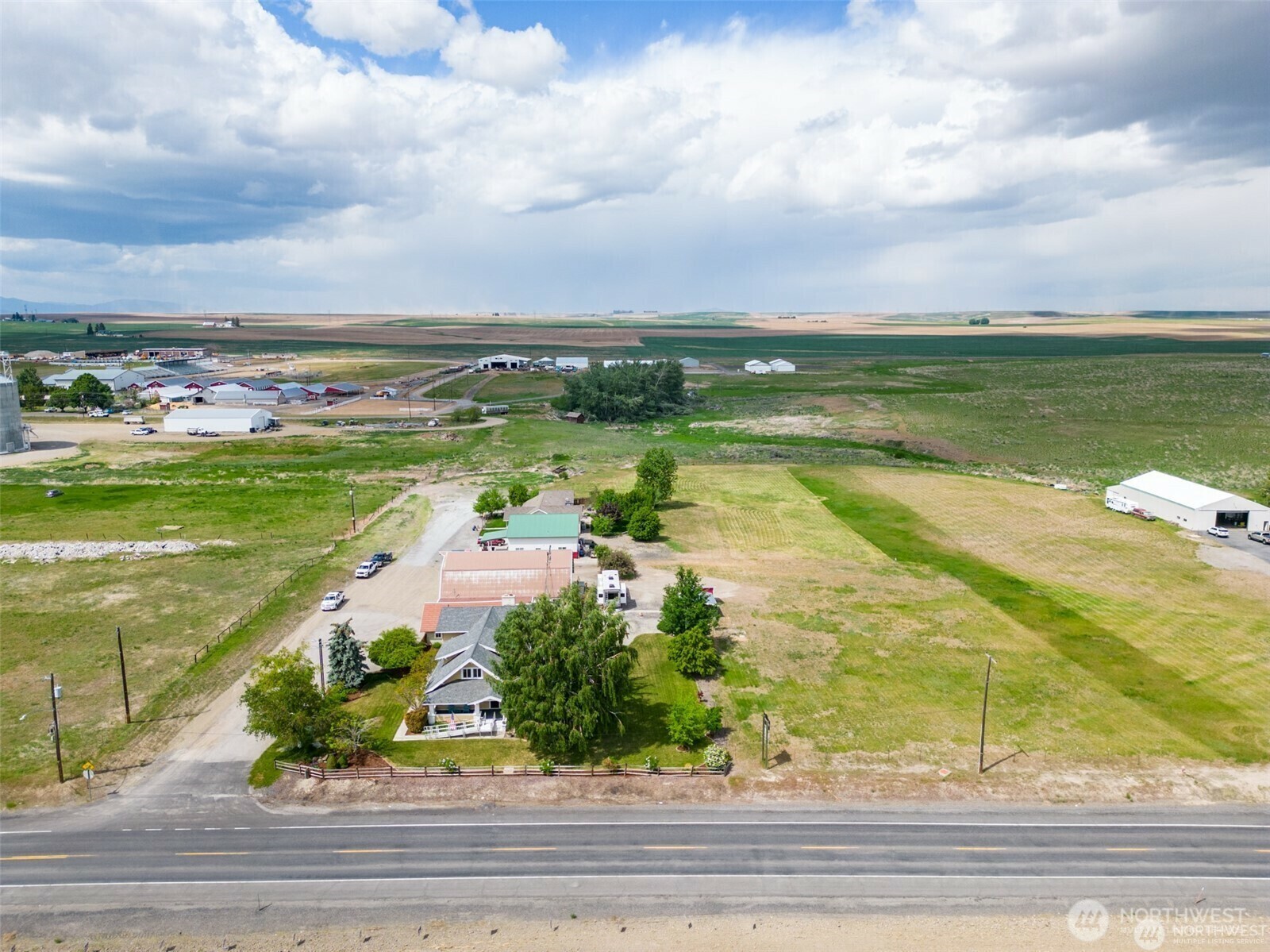 Property Photo: 803 E Poplar Avenue WA 98858