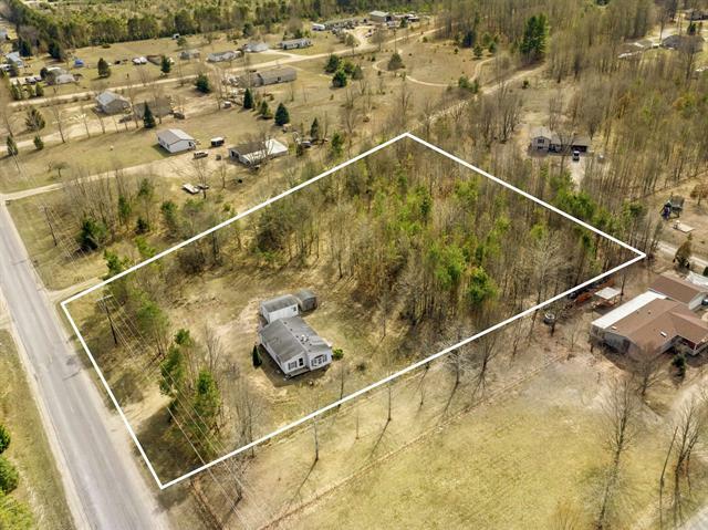 Property Photo: 3072 Gonder Road MI 49643