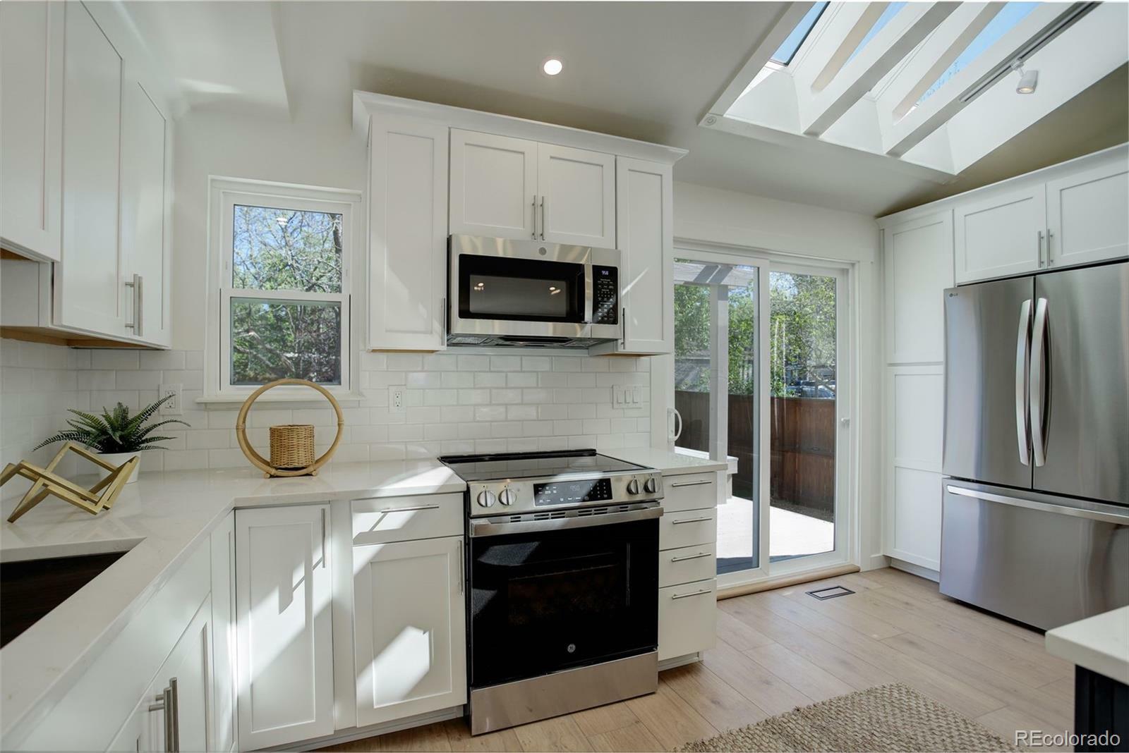 Property Photo: 291 W Sycamore Lane CO 80027