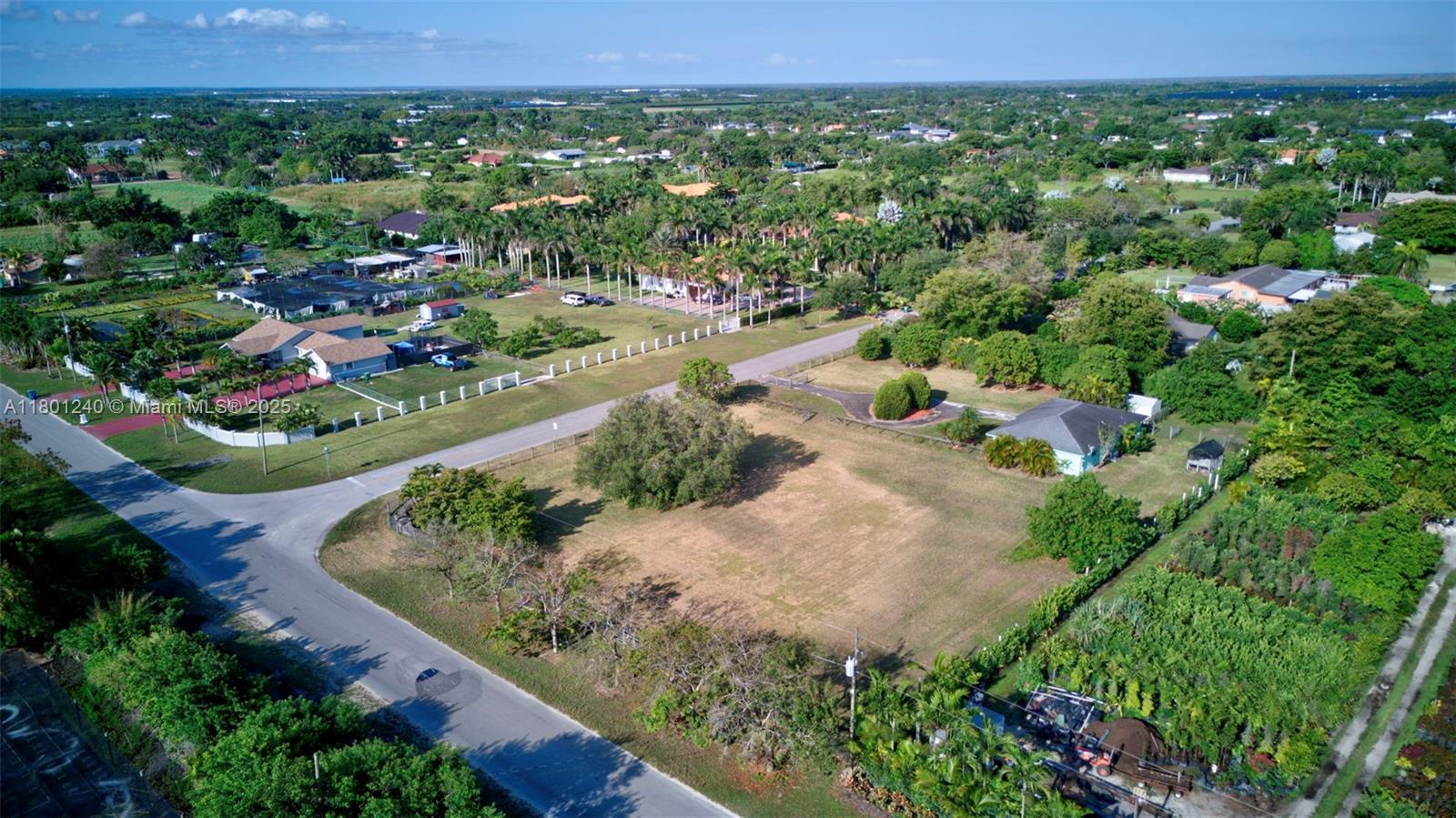 20707 SW 240th St  Homestead FL 33031 photo