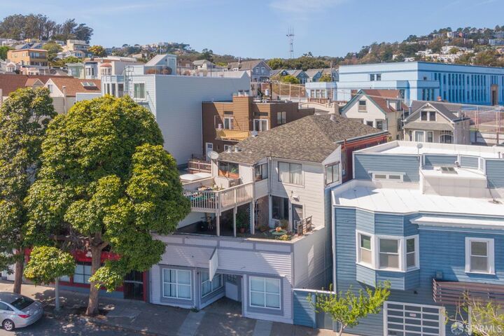 19-21 Joost Avenue  San Francisco CA 94131 photo