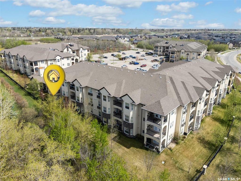 Property Photo: 415 Hunter Road 109A SK S7T 0J7