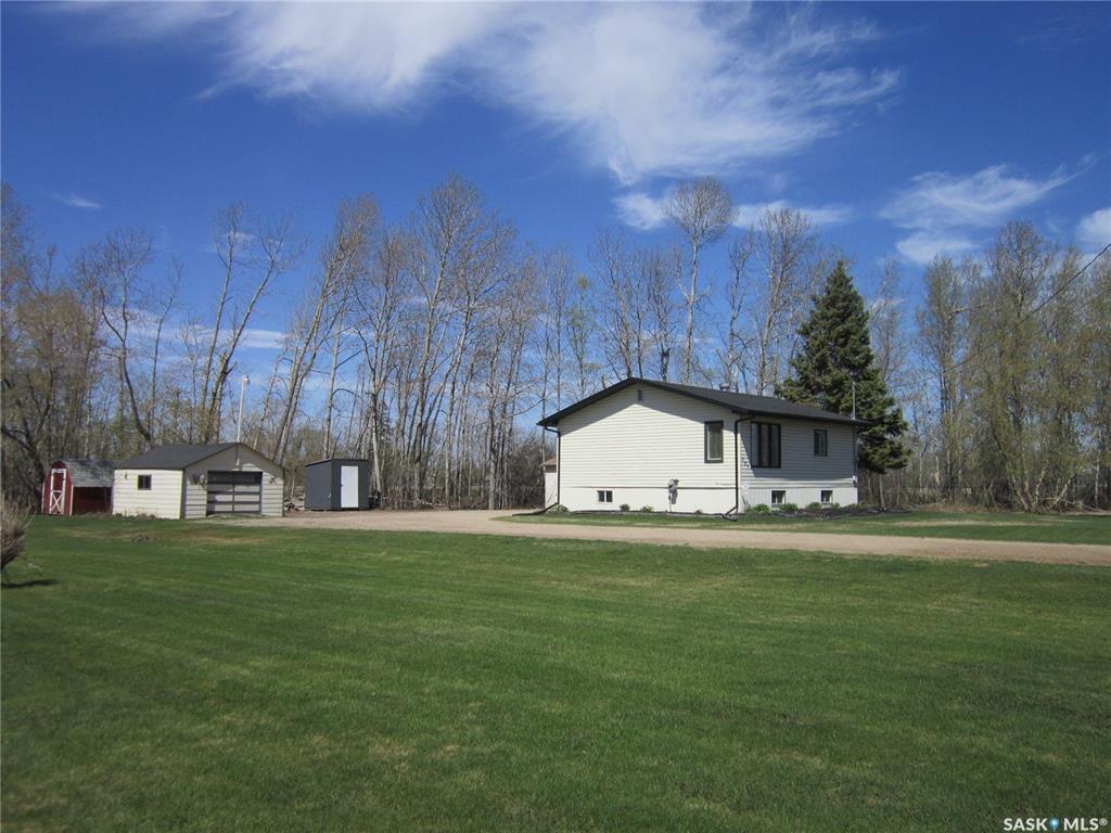 507-509 Parkdale Street  Carrot River SK S0E 0L0 photo