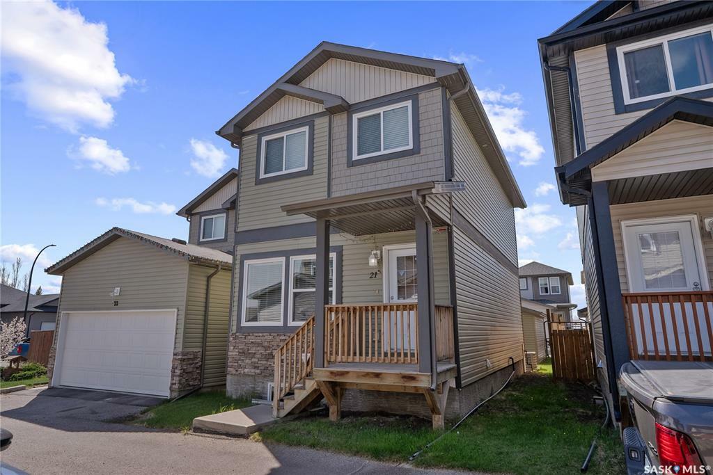 Photo de la propriété: 207 McCallum Way 21 SK S7R 0K6