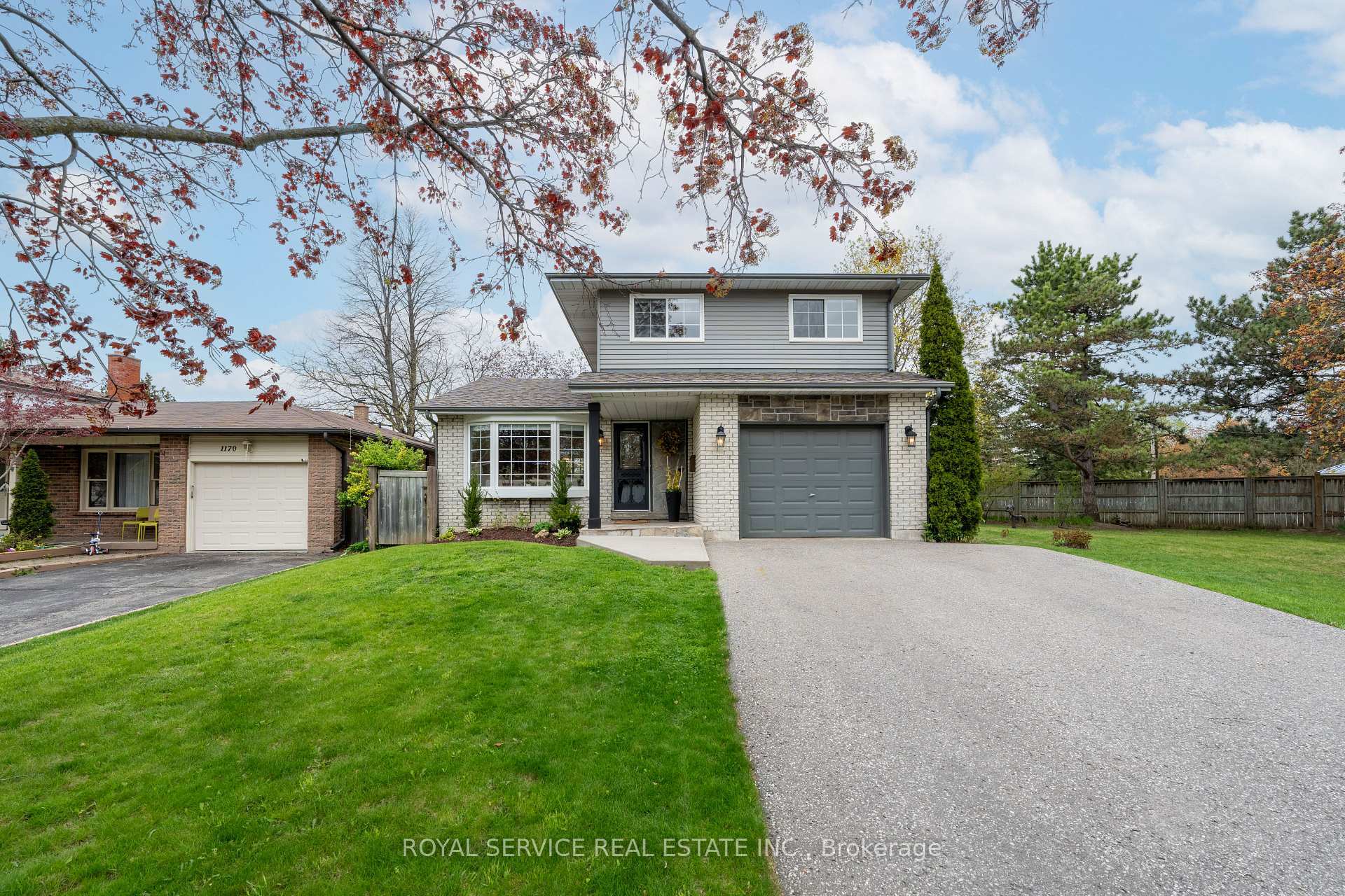 Property Photo: 1174 Trillium Court ON L1G 7M2